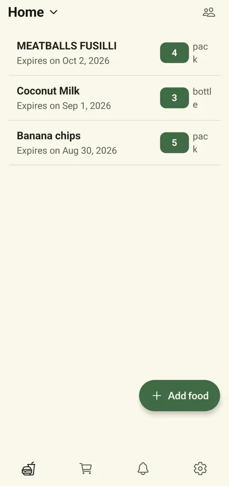 Pantrini pantry list showing items with quantities and expiry dates